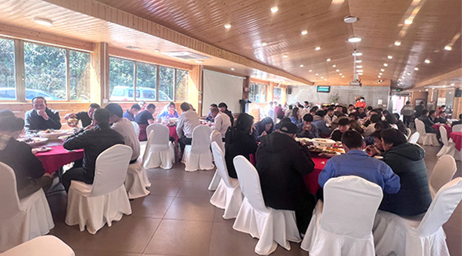 金環(huán)電器開工宴！吃飽喝足加油干迎戰(zhàn)2023！